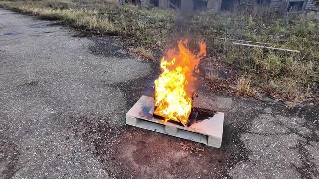 испытания топливного шланга бензином и огнем