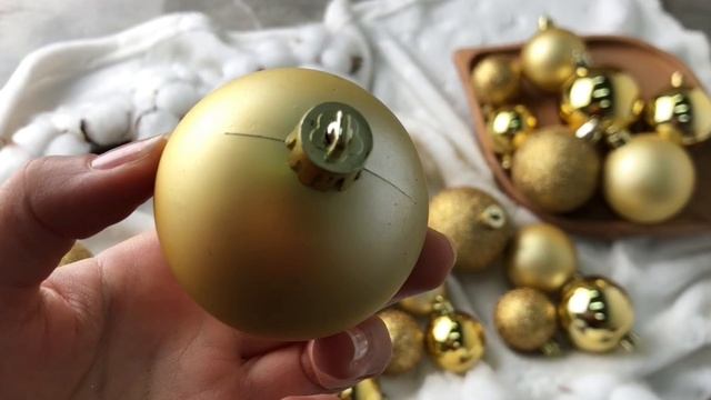 Набор пластиковых шаров Шинтилла  (матовые, глянцевые, глиттер), цвет: золотой, 40-60 мм, 022900