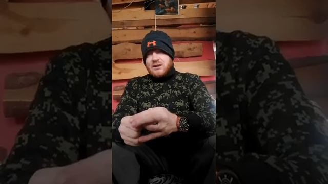 Размышления о выборе ножа: между «блатной» эстетикой, тактическим маркетингом и фикседом за тысячу.