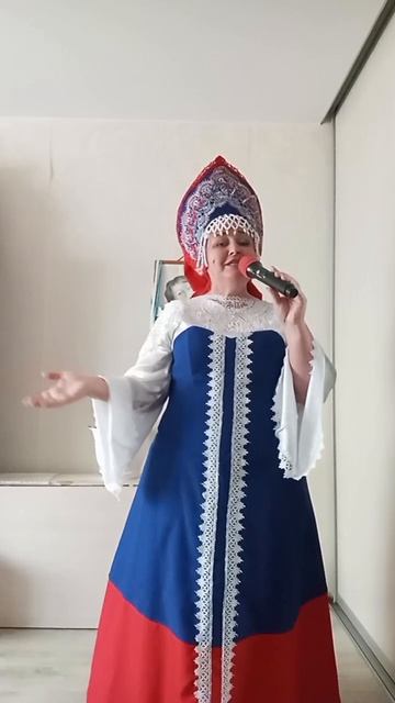 Танюшка Хохотушка исполняет.mp4