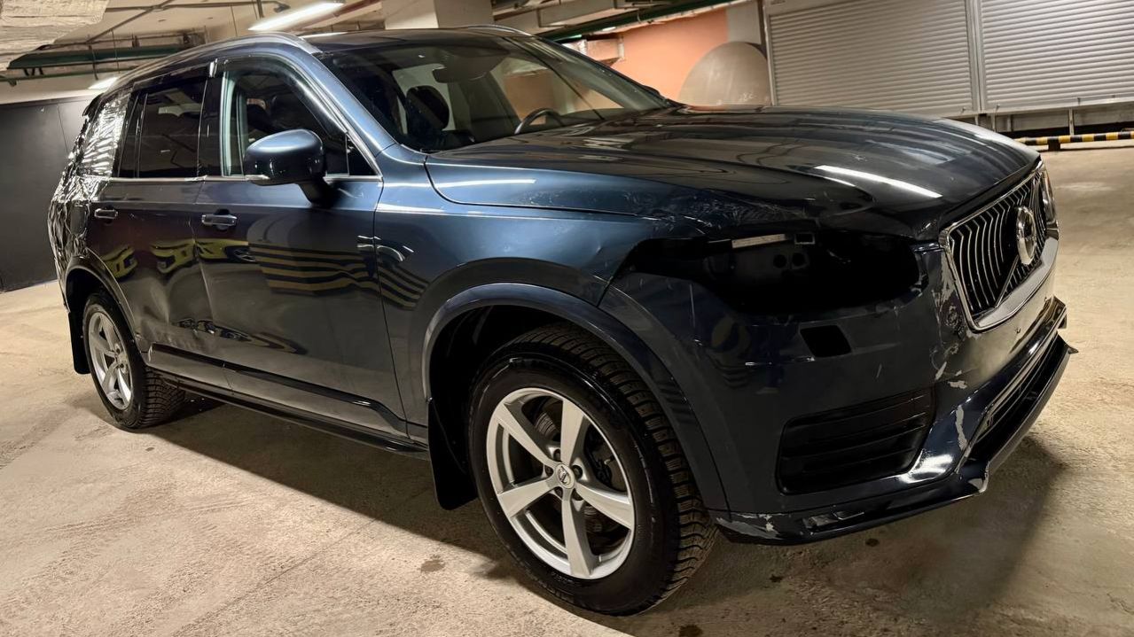 Volvo XC690; 2.0 АT; 2021; Синий