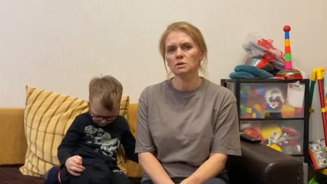 Видеообращение мамы Арсения Сафарова