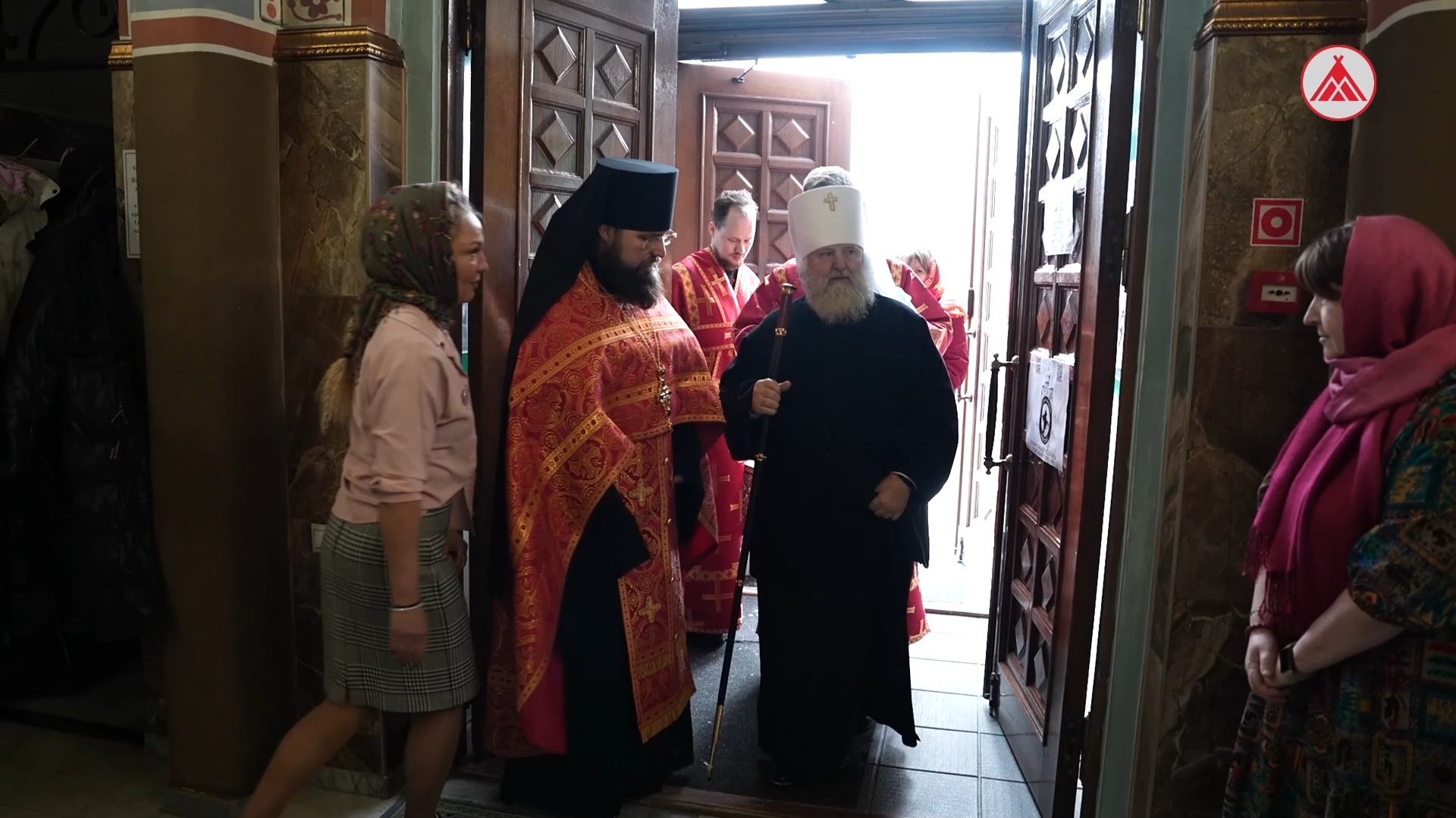 Благодатный огонь зажёгся в Лангепасе