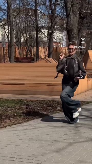 Когда ты сделала все свои дела до обеда и бежишь с подружками пить кофе и жизнь сказка