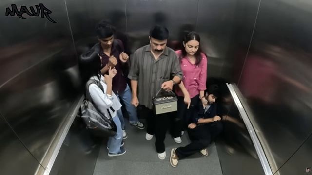 Розыгрыш с лифтом