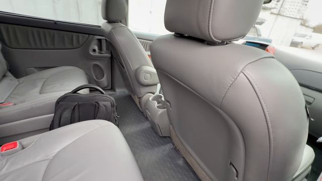 Toyota Sienna 3.5 акп 4х4  8-966-173-50-13