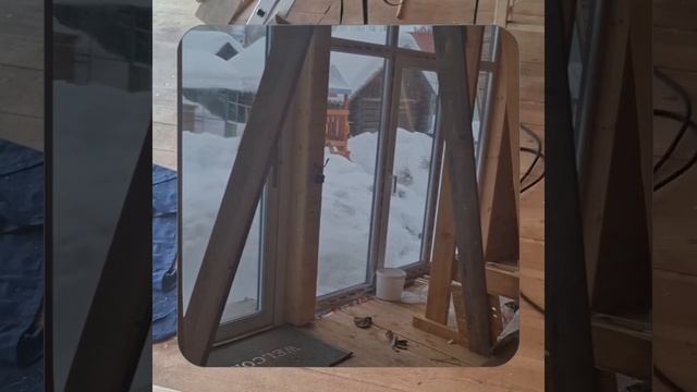 1000056284.mp4 (Собака наблюдает за устройством лестницы на 2-ой этаж в доме А-фрейм)