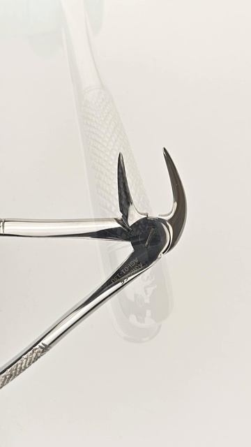 01-130 Щипцы для удаления зубов №33L нижние, корневые, AGILE