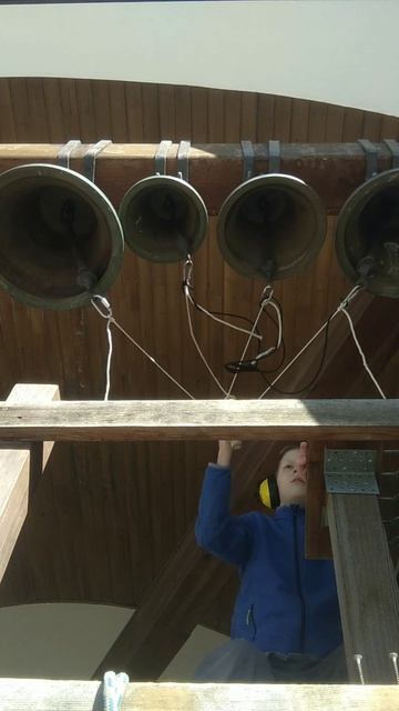 Звон в пятницу Светлой Седмицы