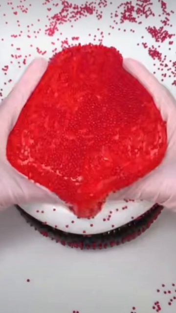 Скоро 1000 пдпщ в Likee!