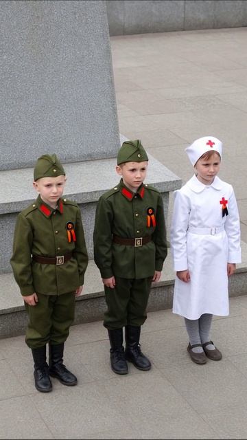 Дети в исторических костюмах: память о прошлом #История #Дети #Память