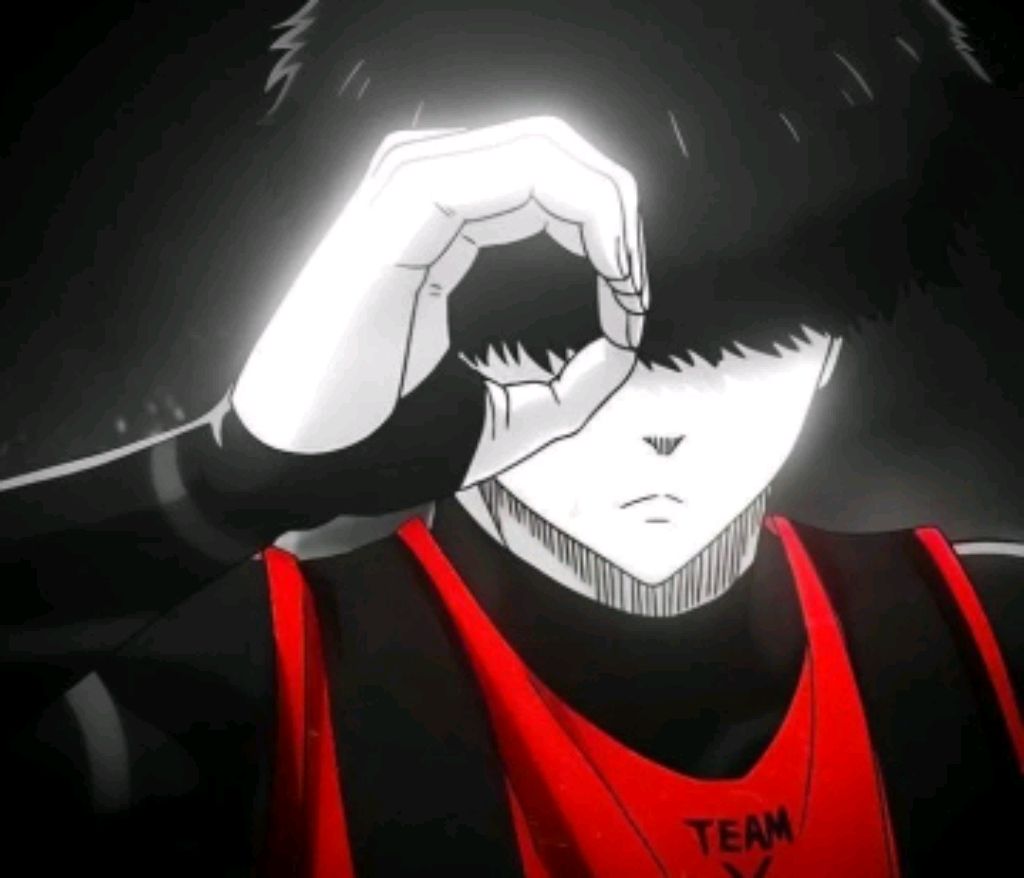 показываю подвижную фигурку Дэдпул