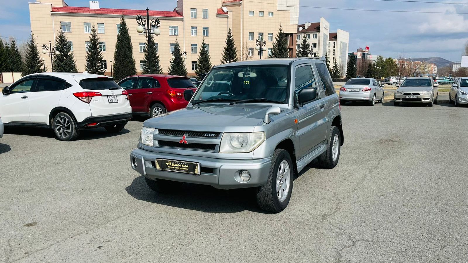 Mitsubishi Pajero IO, 1999 год