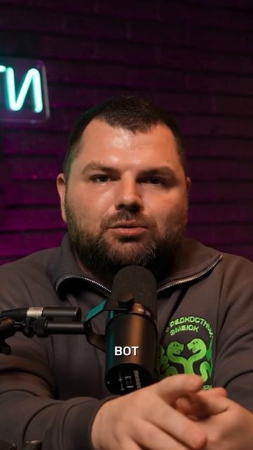 За шаг до финала проект покинули Тишко и Крайнова