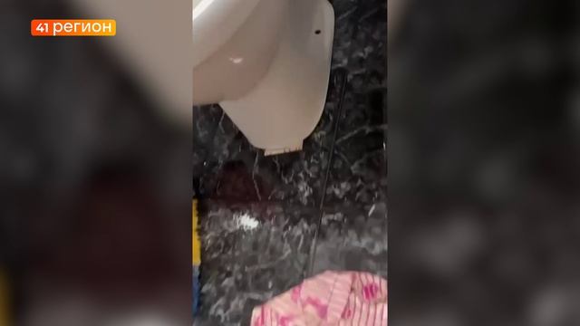 ДНЕПРОВСКАЯ, 2: ЖИЛЬЦЫ ЕЩЁ ОДНОГО ДОМА В ПЕТРОПАВЛОВСКЕ ЖДУТ РАССЕЛЕНИЯ • БЕЗ КОММЕНТАРИЕВ