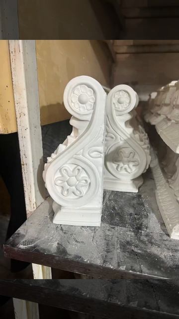 Гипсовая лепнина Style-Deco доставка по всей  России  звоните и заказывайте вот номер 918 474 70 34