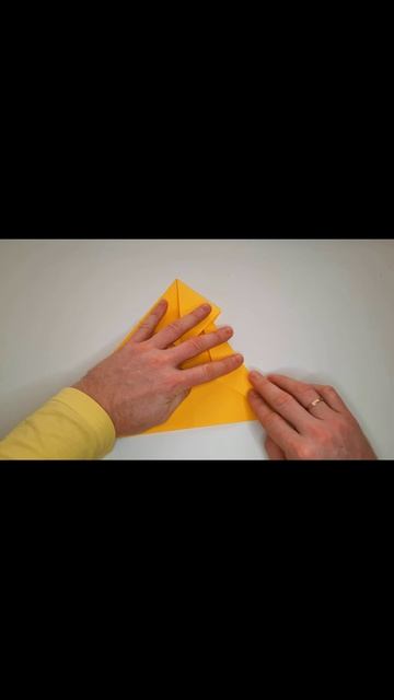 Самолетик из бумаги