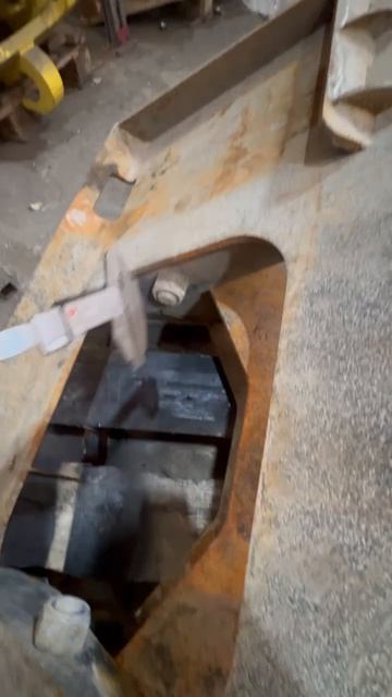 Сравнение дорожной щетки Exten с щеткой другого производителя