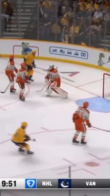 Обзор матчей НХЛ 17 апреля 2026 — лучшие моменты игрового дня.