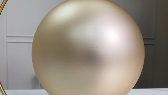 Елочный шар Королевская классика (Royal Classic) стеклянный, матовый, цвет: перламутровый, 2000534