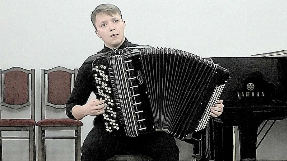 Д. Скарлатти 0:15 Соната ре мажор,  2:05 Соната Си минор, 5:15 Соната ля мажор Исп. Данил Дерейко