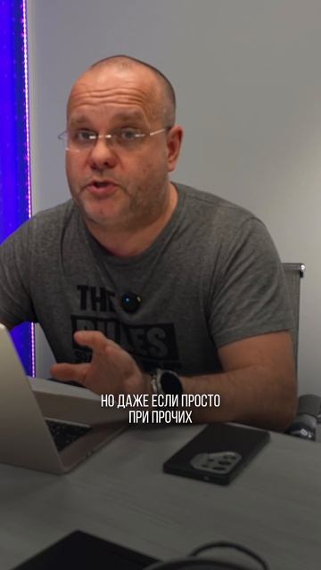 Apple представила IPhone 17e