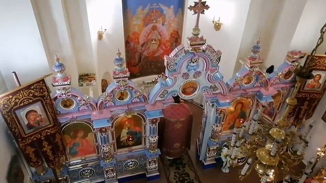 Полу́нощница и Све́тлая Пасха́льная Зау́треня. Фрагменты