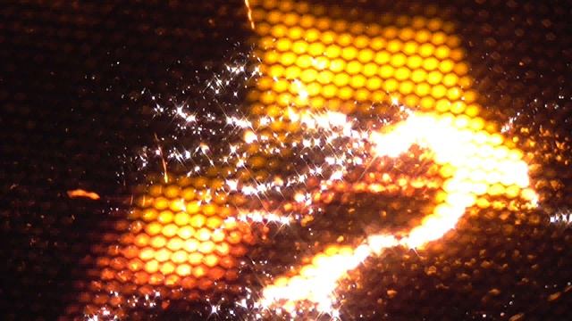 13 в экспериментальном ВВ реакторе