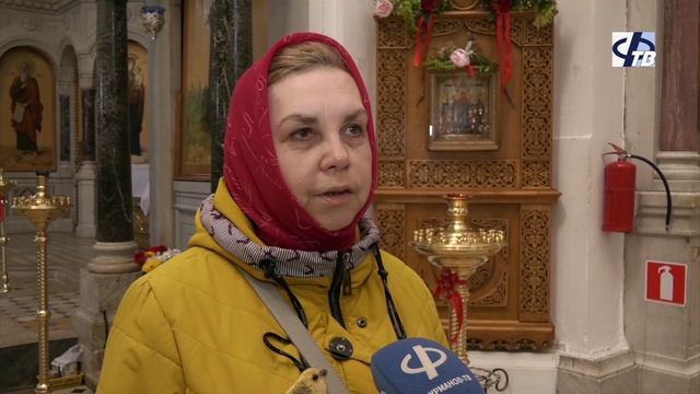 В Светлую седмицу в храмах каждый день после литургии совершается праздничный крестный ход