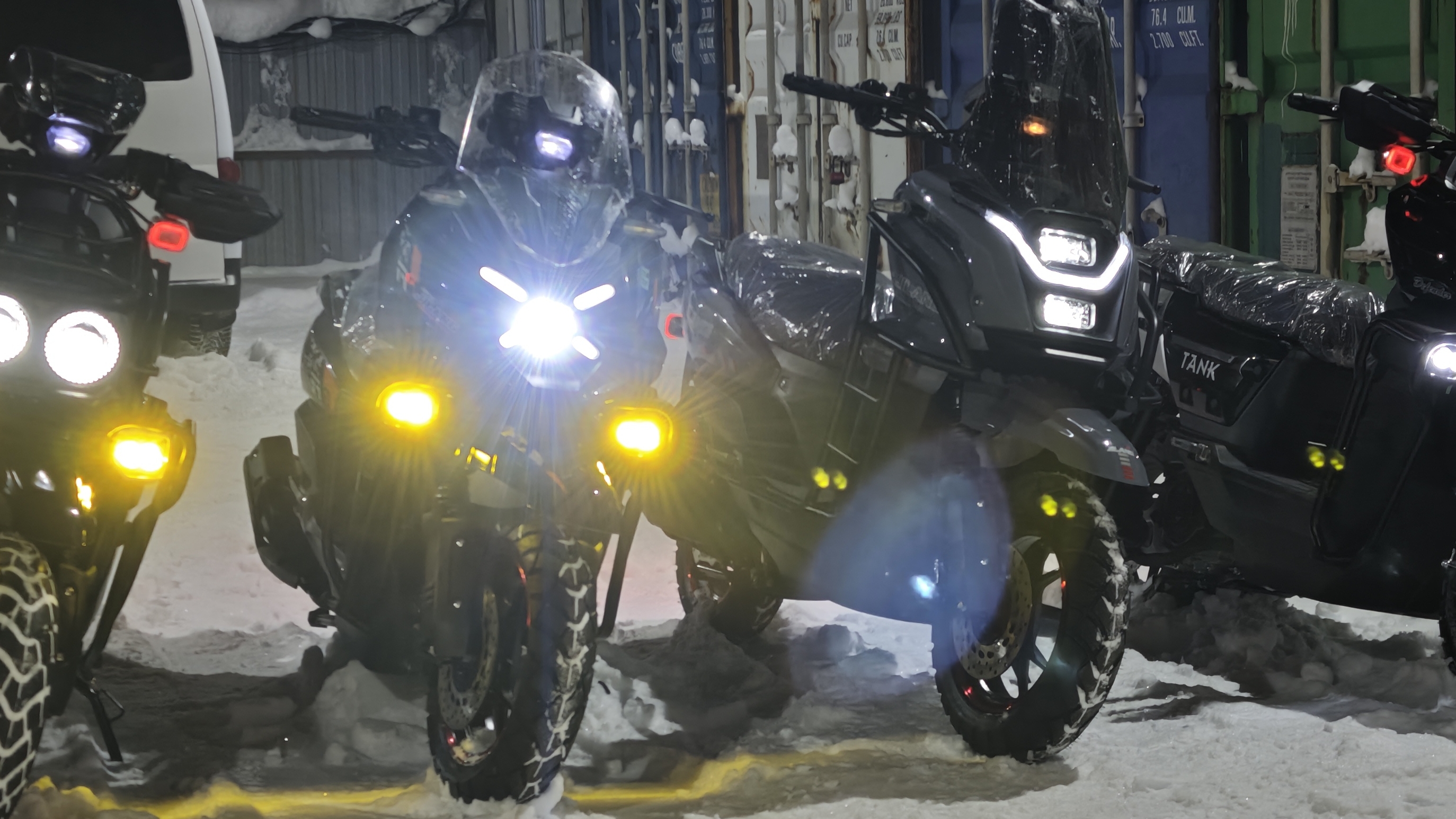 Motored: Танк BTR и Tank X. Собраны и настроены профессионально.