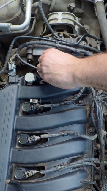 Как часто нужно менять моторное масло? Оптимальный интервал.