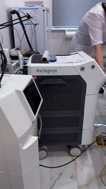 Диодный лазер Asclepion в клинике Doclaser