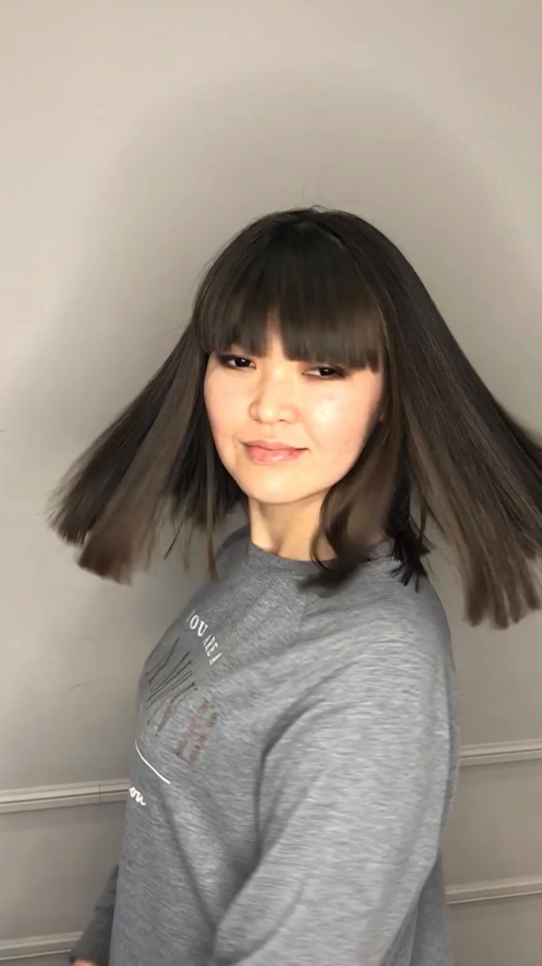 Каре с челкой — одна из самых древних причесок.