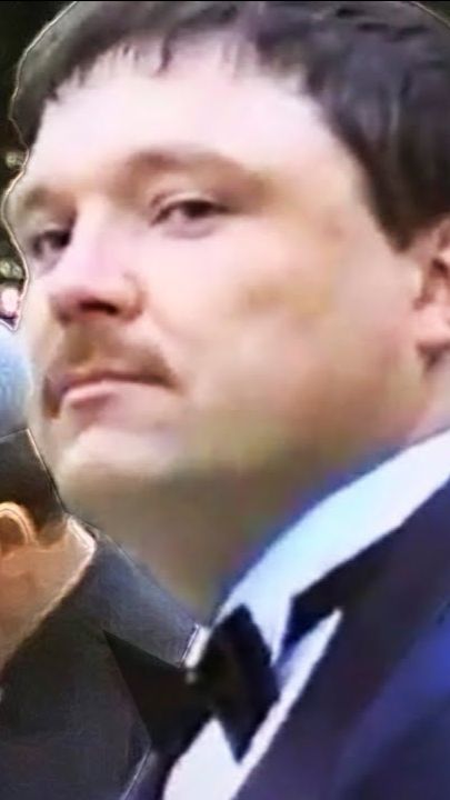 Что ж ты, фраер, сдал назад?! 🤨