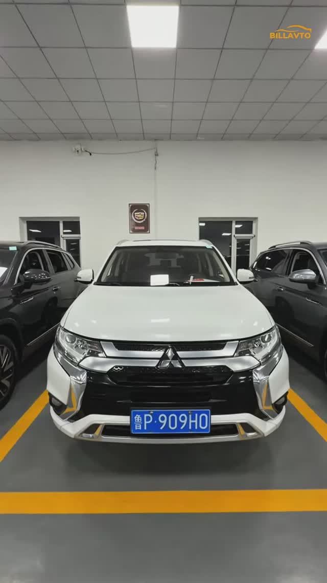 В продаже MITSUBISHI OUTLANDER из Китая