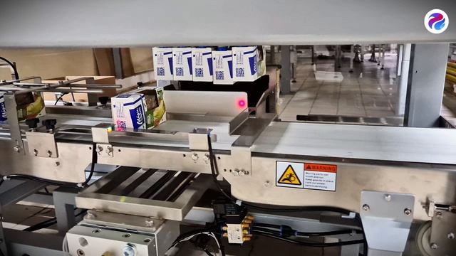 Выход с картонажной машины и укладка в короб