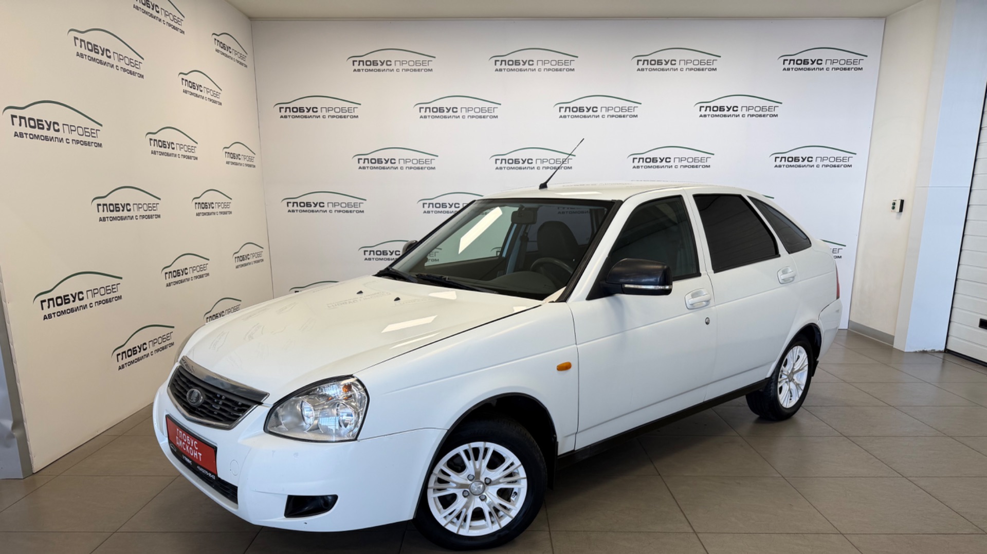 Видео презентация автомобиля Lada Priora 2011