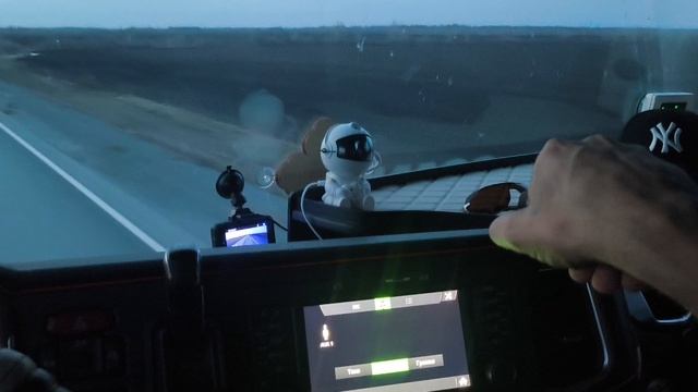 дальнобой между рейсами тюнингую сыну игрушки