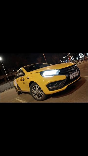 Вот эта тачка самая крутая по бизнес сиданам в России