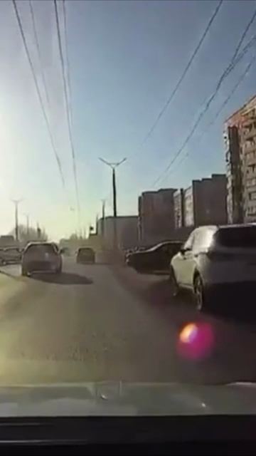 Неожиданный подрез справа в Омске