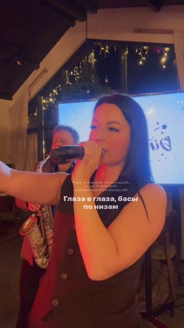 Анна Асти-Царица (речетатив). Певица Оксана Войс