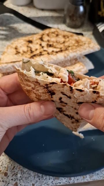 Легко, быстро и вкусно! Гости и домочадцы оценят 👍 Сохрани, пригодится. #кесадилья #быстрыйрецепт