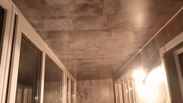 Остекление и отделка лоджии