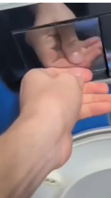 Мем.Типо такие кенты у меня.