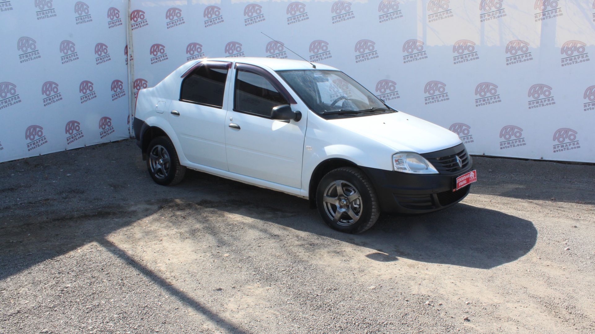 Renault Logan №583