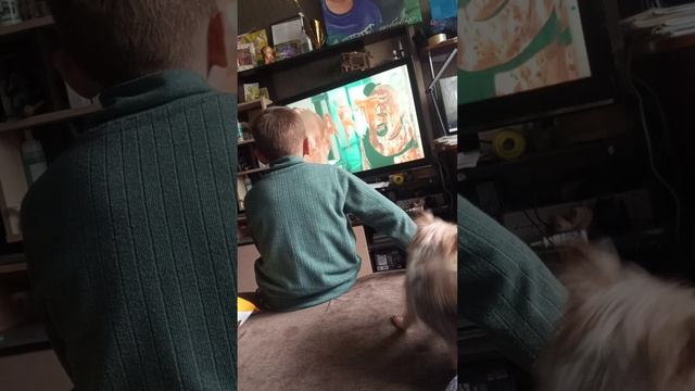 мы смотрем страшилки