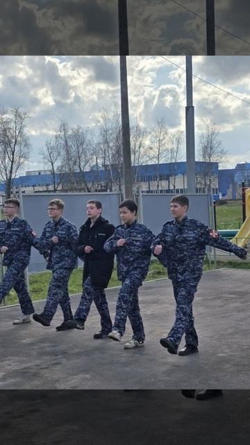 🇷🇺 Юные патриоты: мастер‑класс по строевой подготовке! 🇷🇺