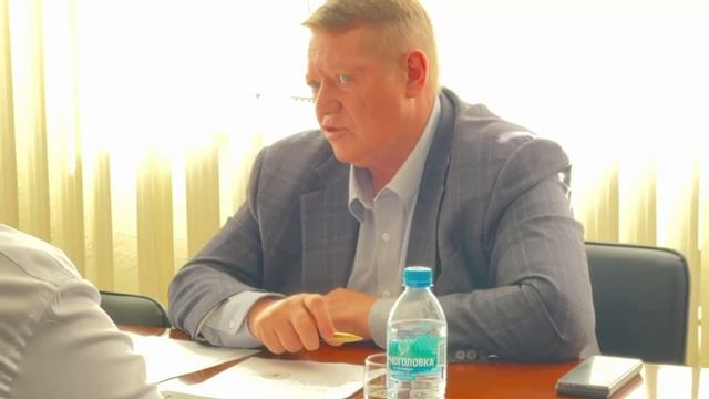 Панков провел встречу в областном Минстрое по проблеме ремонта ДК села Альшанка