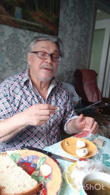 Завтрак. Доедаю последние яйца