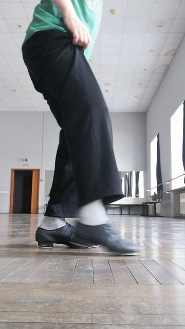 Степ танец чечетка обучение. Связки под любую музыку. Связка 2.